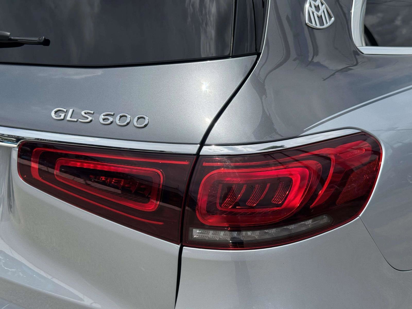 Used 2022 Mercedes-Benz Maybach GLS 600 4MATIC image 23