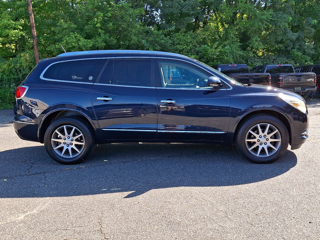 Used 2017 Buick Enclave Convenience FWD image 5