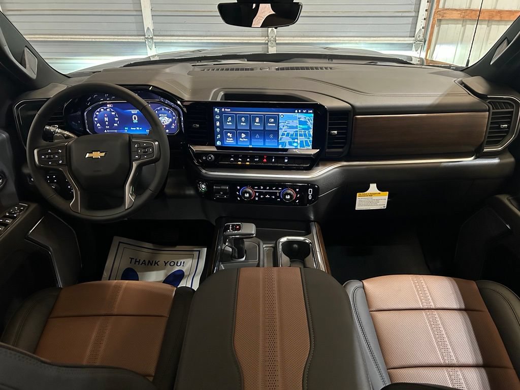 New 2026 Chevrolet Silverado 1500 High Country w/ High Country Premium Package AWD/4WD image 38