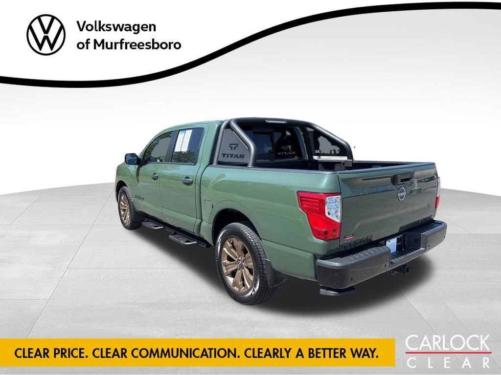 Used 2024 Nissan Titan SV w/ SV Bronze Edition Package image 5