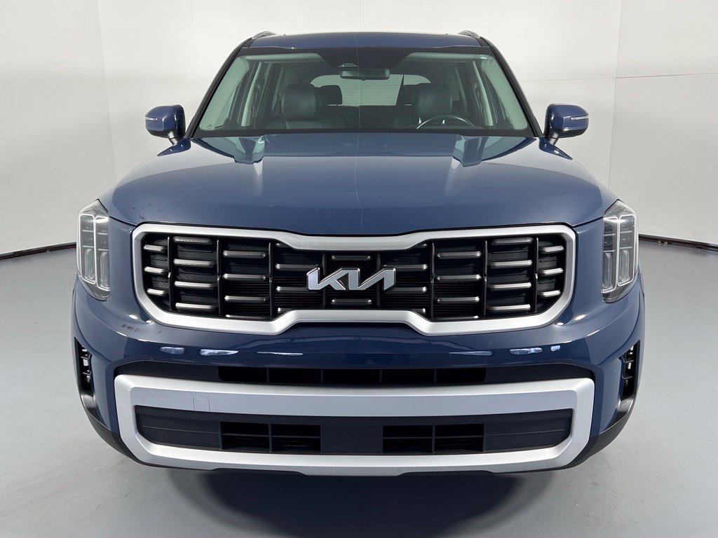Used 2025 Kia Telluride S AWD/4WD image 2