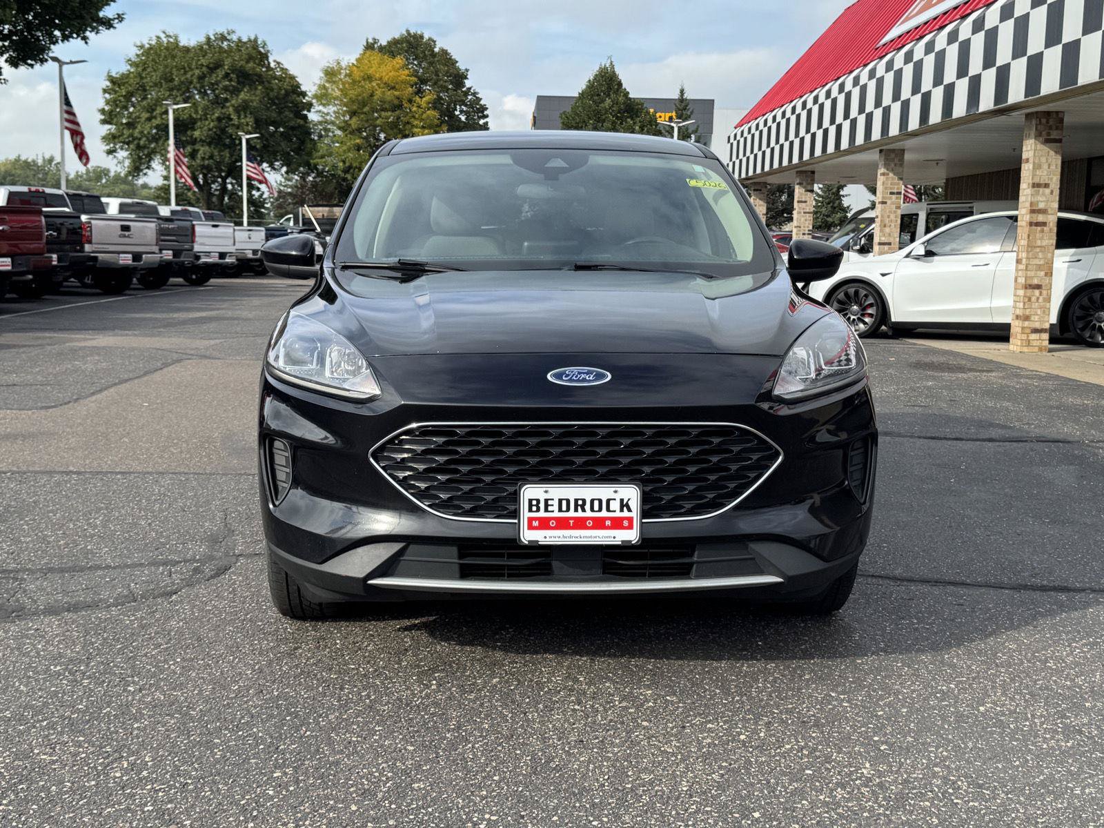 Used 2020 Ford Escape SE AWD/4WD image 2
