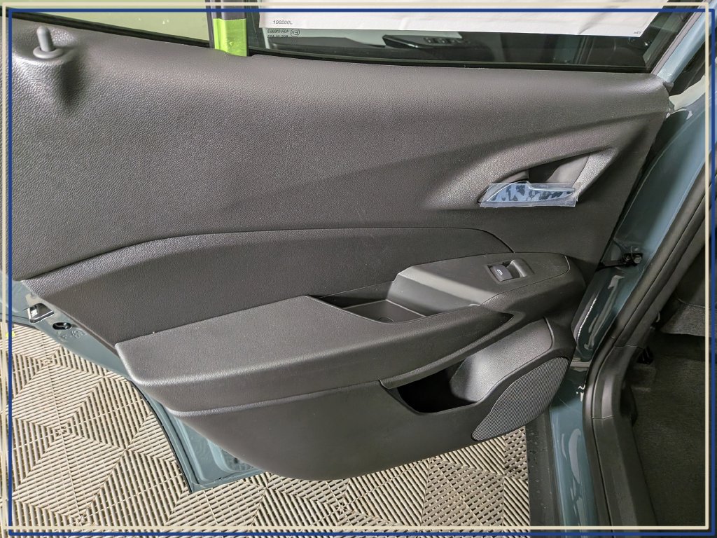 New 2026 Chevrolet Trax LT w/ Driver Confidence Package FWD image 25