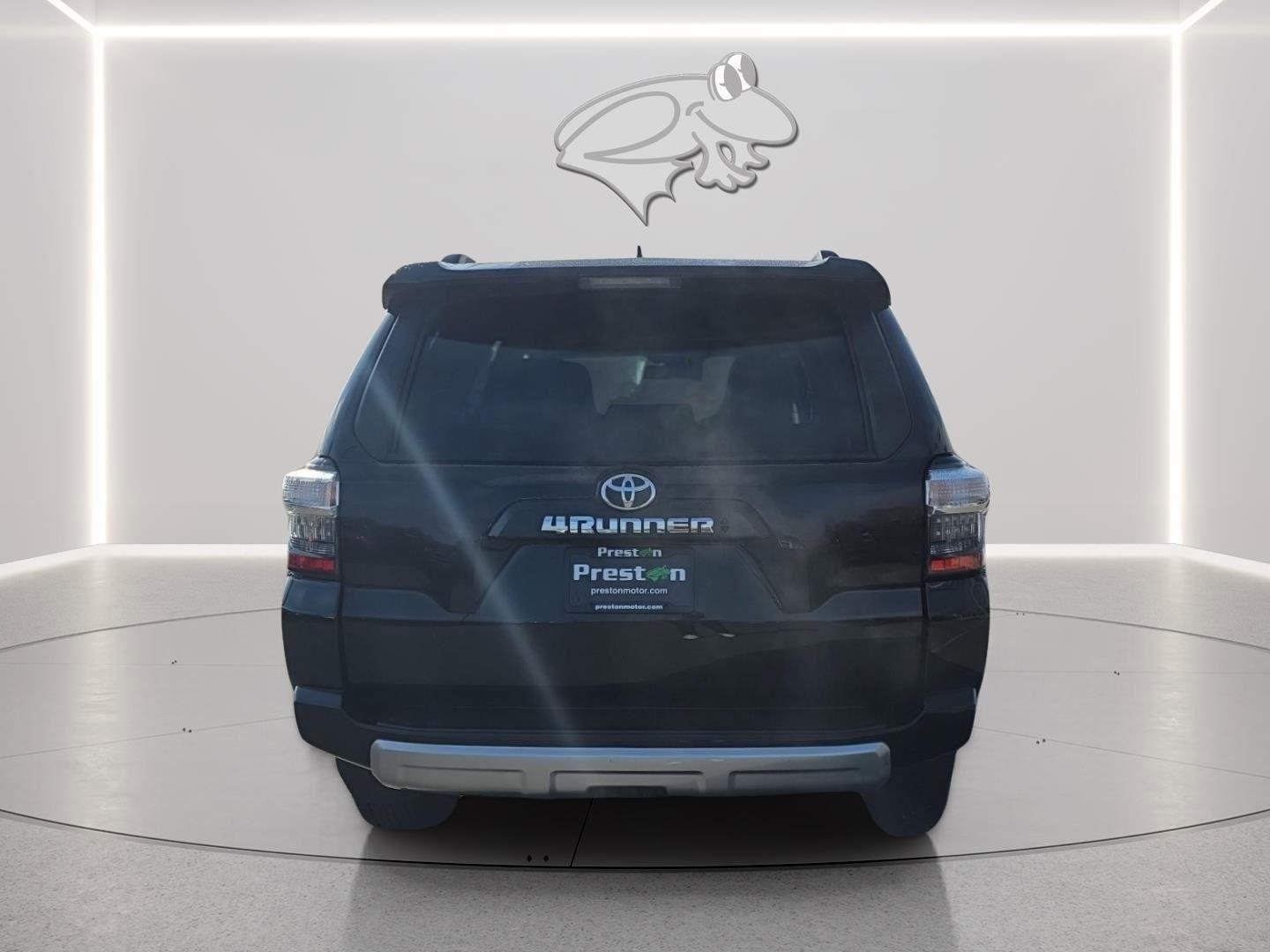 Used 2023 Toyota 4Runner TRD Off-Road Premium w/ Off Road Premium Plus Package image 10