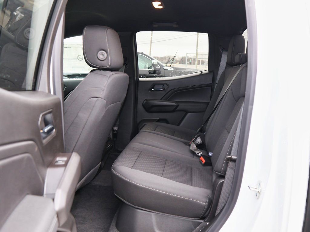 New 2026 GMC Canyon Elevation w/ Convenience Package image 9