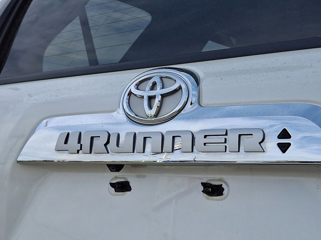 Used 2018 Toyota 4Runner Limited AWD/4WD image 25