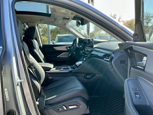 New 2026 Acura MDX w/ Technology Package FWD image 14