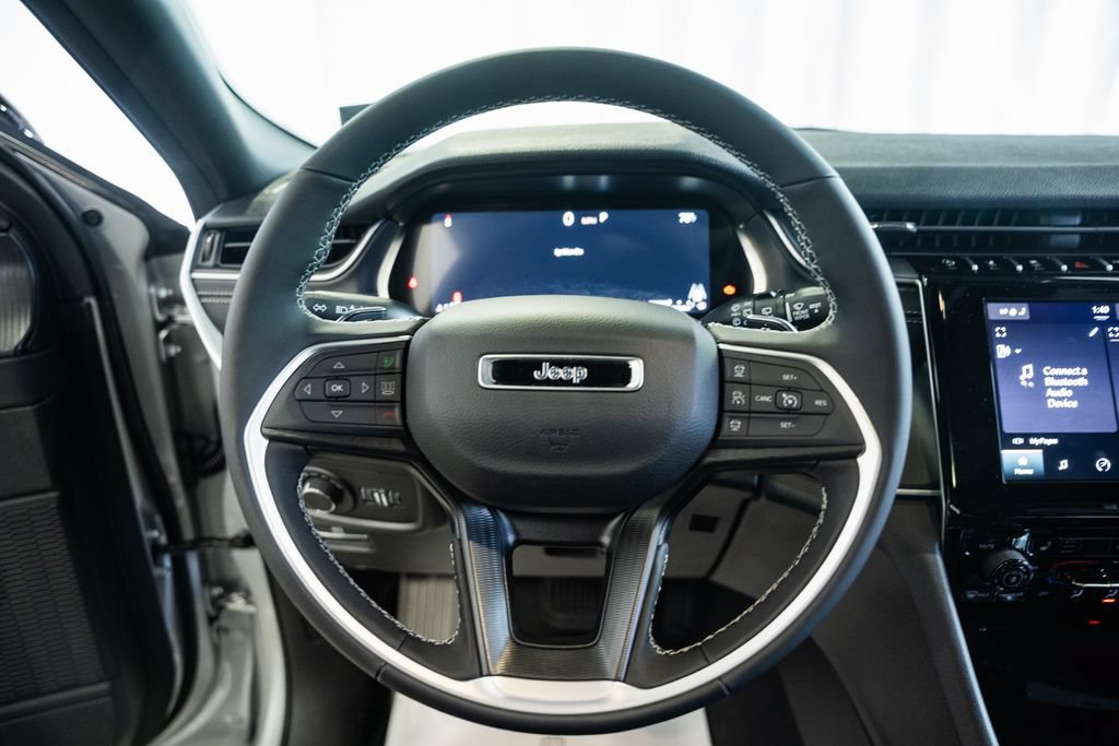 New 2026 Jeep Grand Cherokee Laredo X AWD/4WD image 30