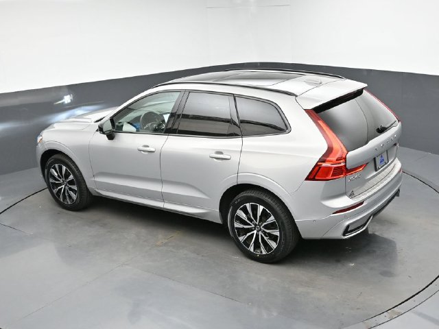 Used 2024 Volvo XC60 B5 Plus w/ Protection Package Premier AWD/4WD image 44