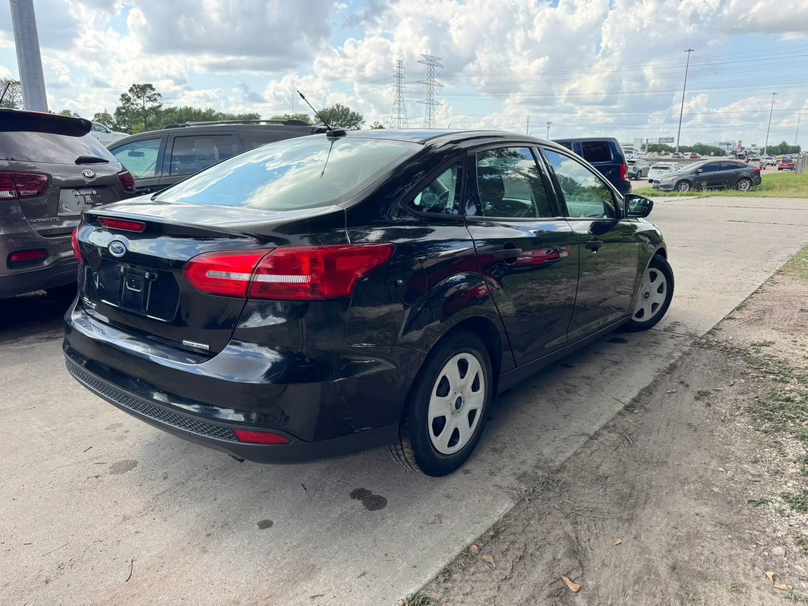 Used 2016 Ford Focus S FWD image 6
