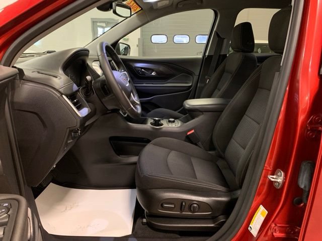 Used 2022 GMC Terrain SLE w/ Driver Convenience Package AWD/4WD image 11