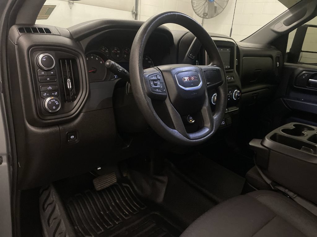 Used 2025 GMC Sierra 2500 Pro w/ Snow Plow Prep/Camper Package AWD/4WD image 4