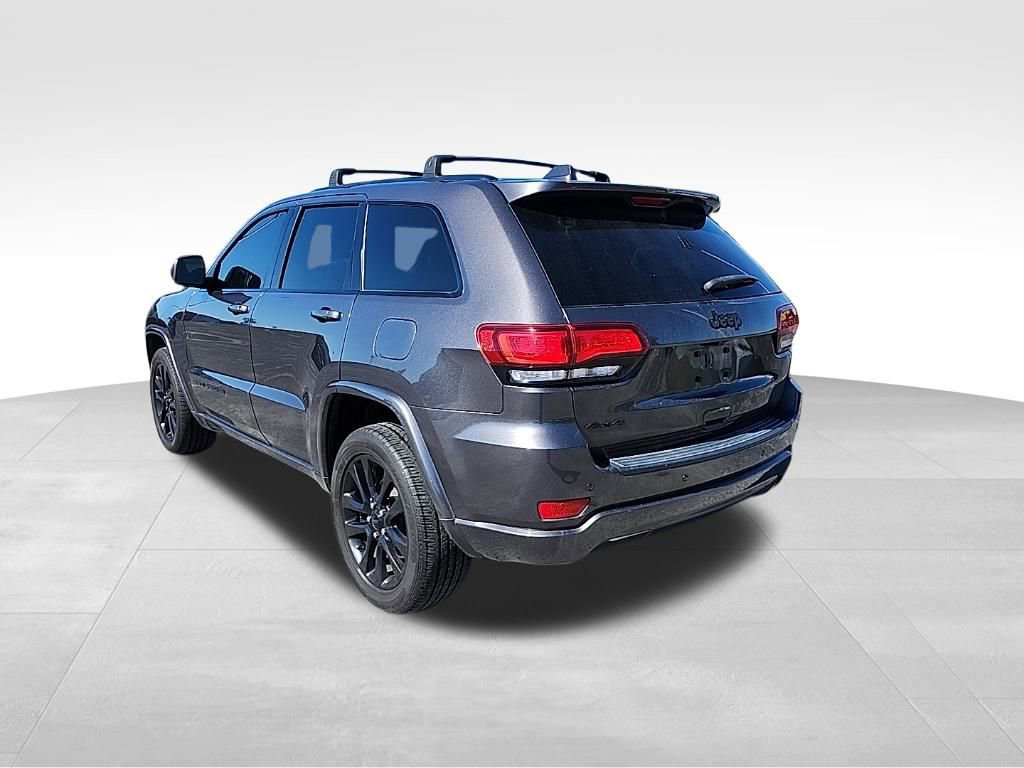 Certified 2020 Jeep Grand Cherokee Altitude AWD/4WD image 10