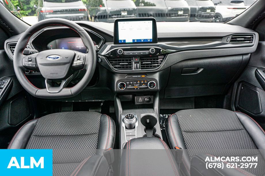 Used 2026 Ford Escape ST-Line FWD image 25