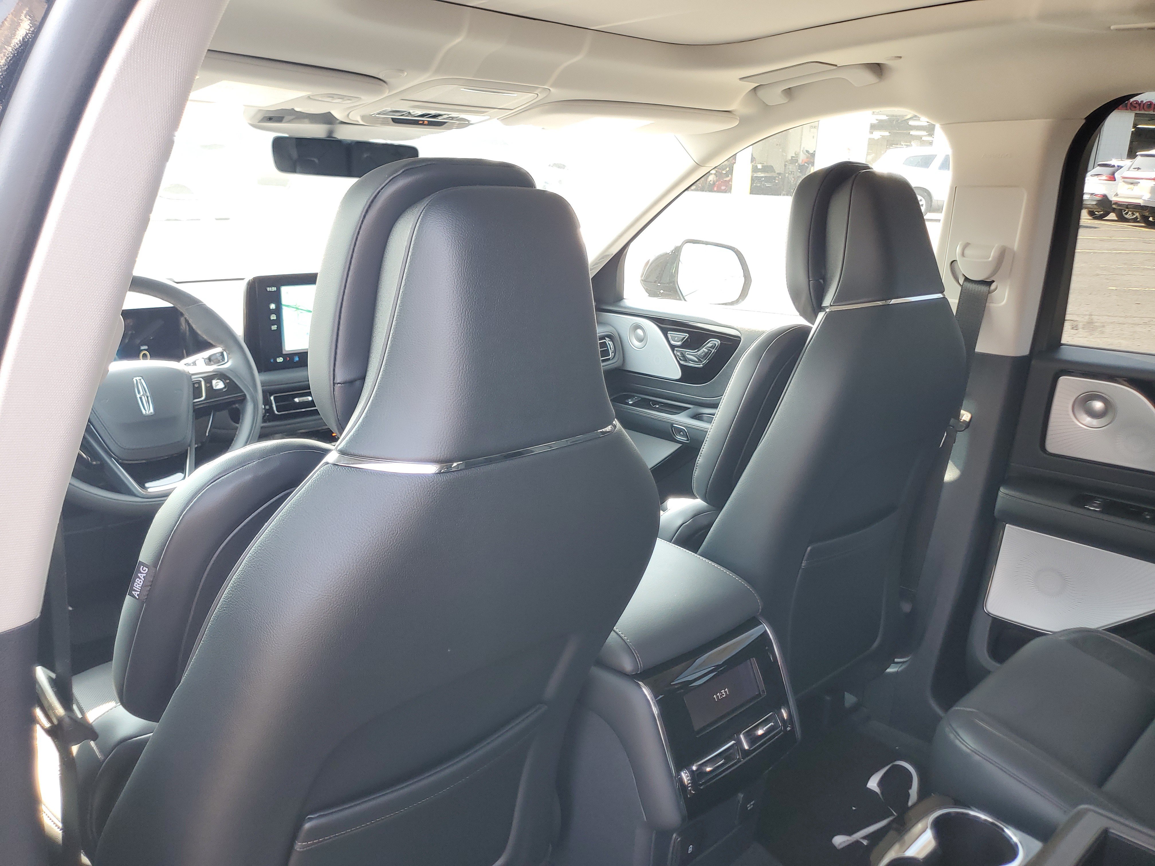 New 2026 Lincoln Aviator Reserve AWD/4WD image 24