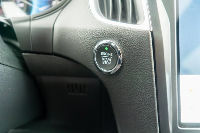 Used 2022 Ford Edge ST w/ Equipment Group 401A AWD/4WD image 30