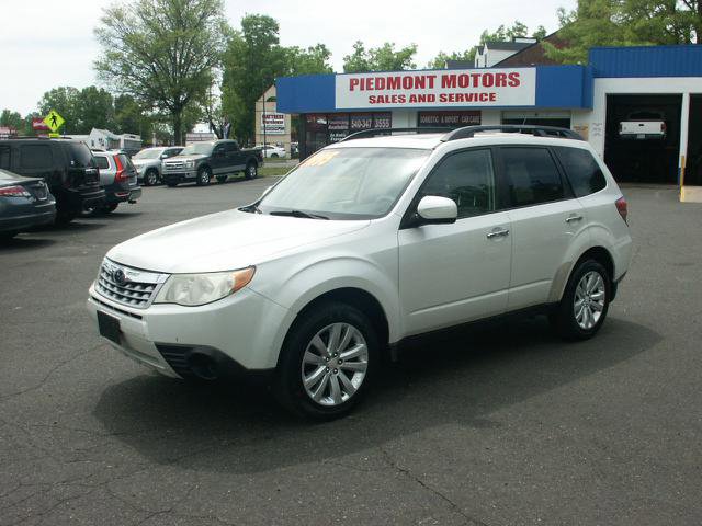 Used 2011 Subaru Forester 2.5X Premium AWD/4WD image 1