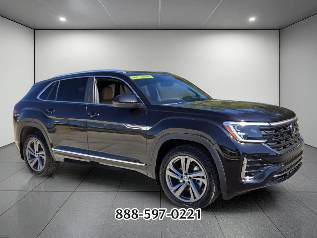 Certified 2024 Volkswagen Atlas Cross Sport SEL R-Line AWD/4WD image 7