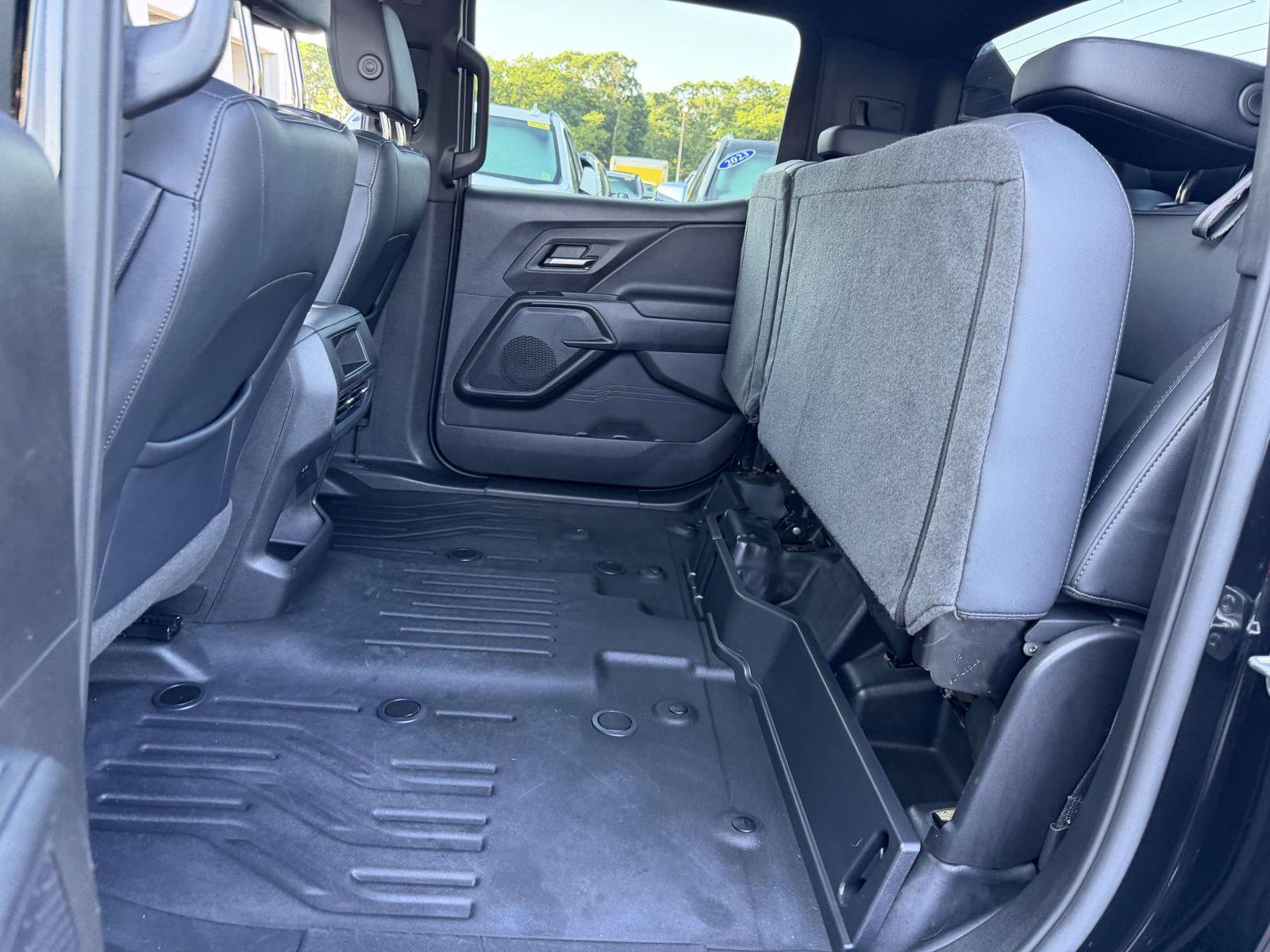 Certified 2024 Chevrolet Silverado EV W/T AWD/4WD image 12