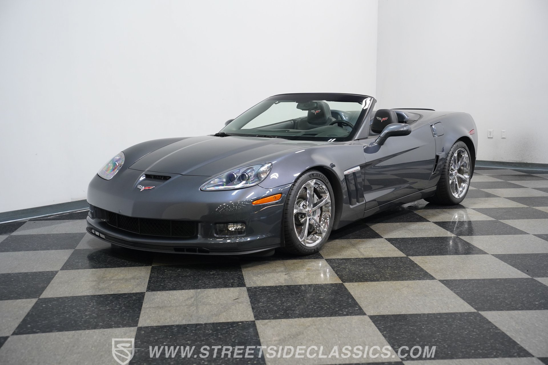 Used 2012 Chevrolet Corvette Grand Sport w/ 3LT Preferred Equipment Group RWD image 6