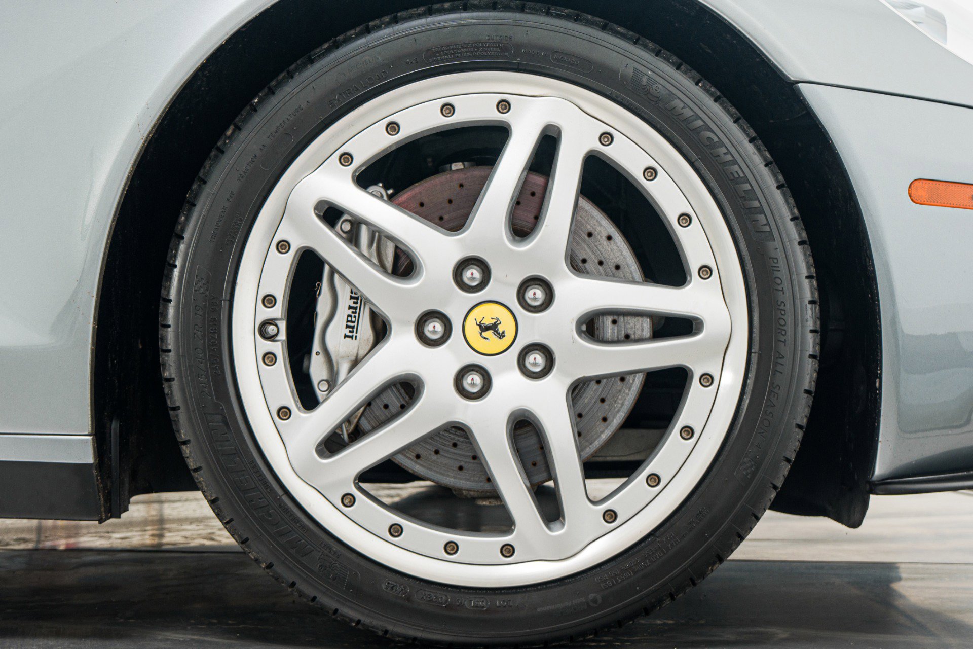Used 2005 Ferrari 612 Scaglietti image 42