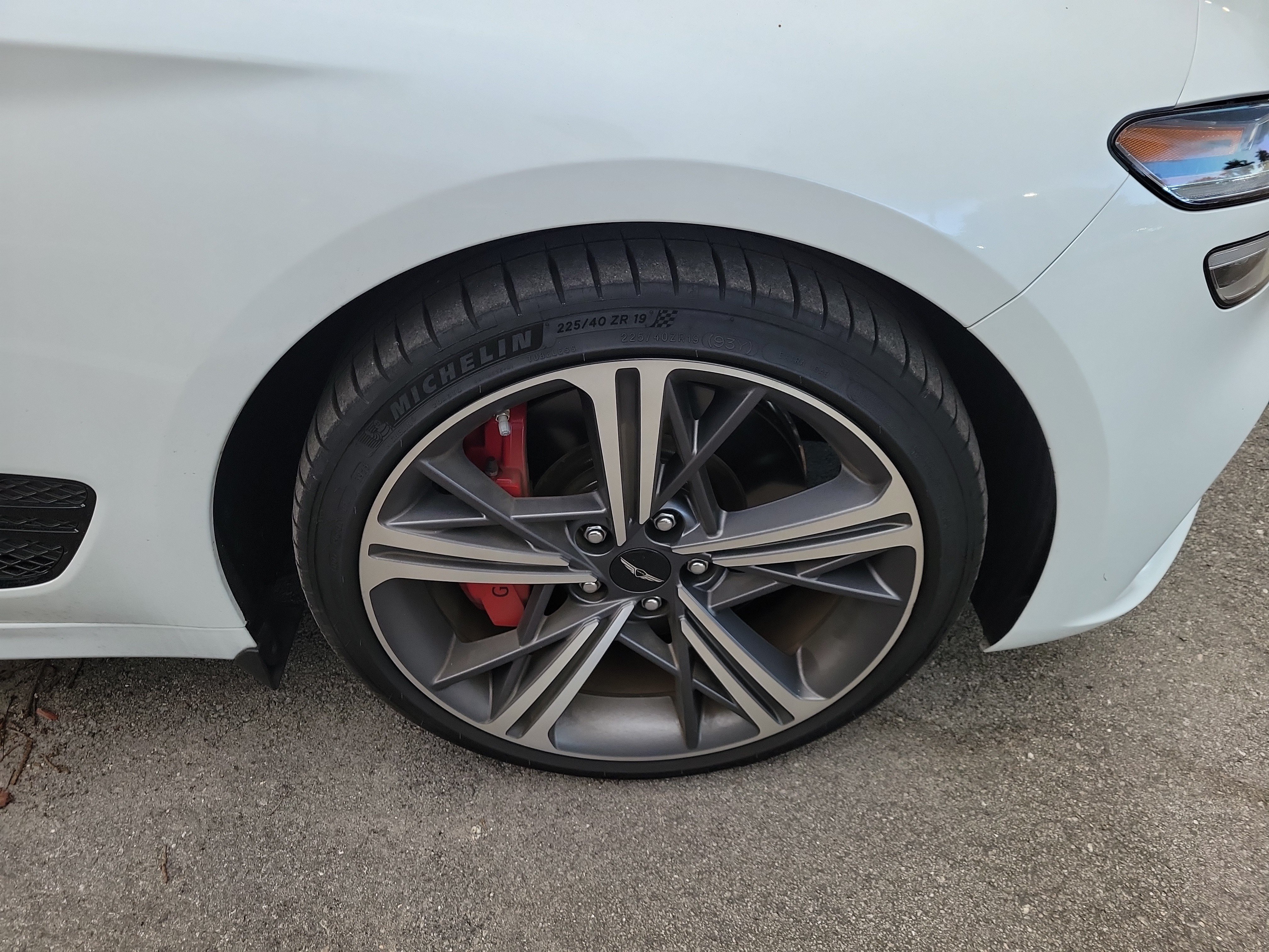Used 2025 Genesis G70 3.3T Advanced w/ Sport Prestige Package RWD image 7