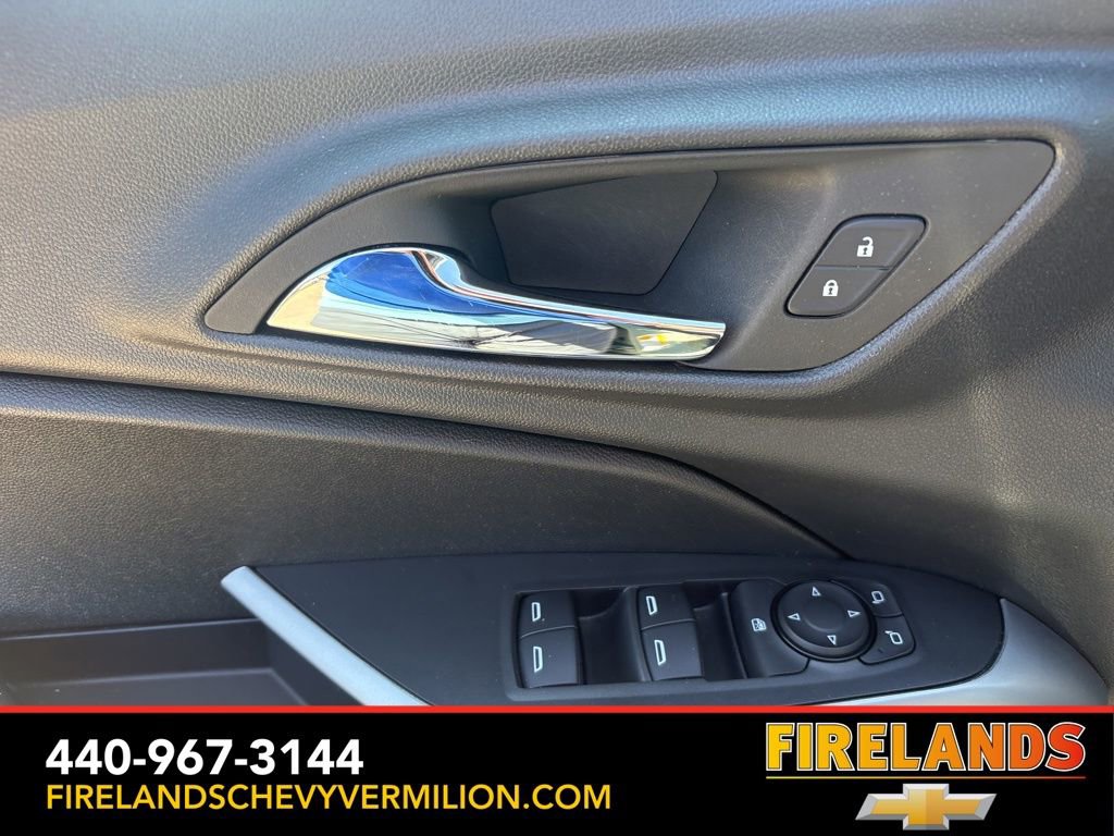 Certified 2024 Chevrolet Trax RS w/ Driver Confidence Package image 14