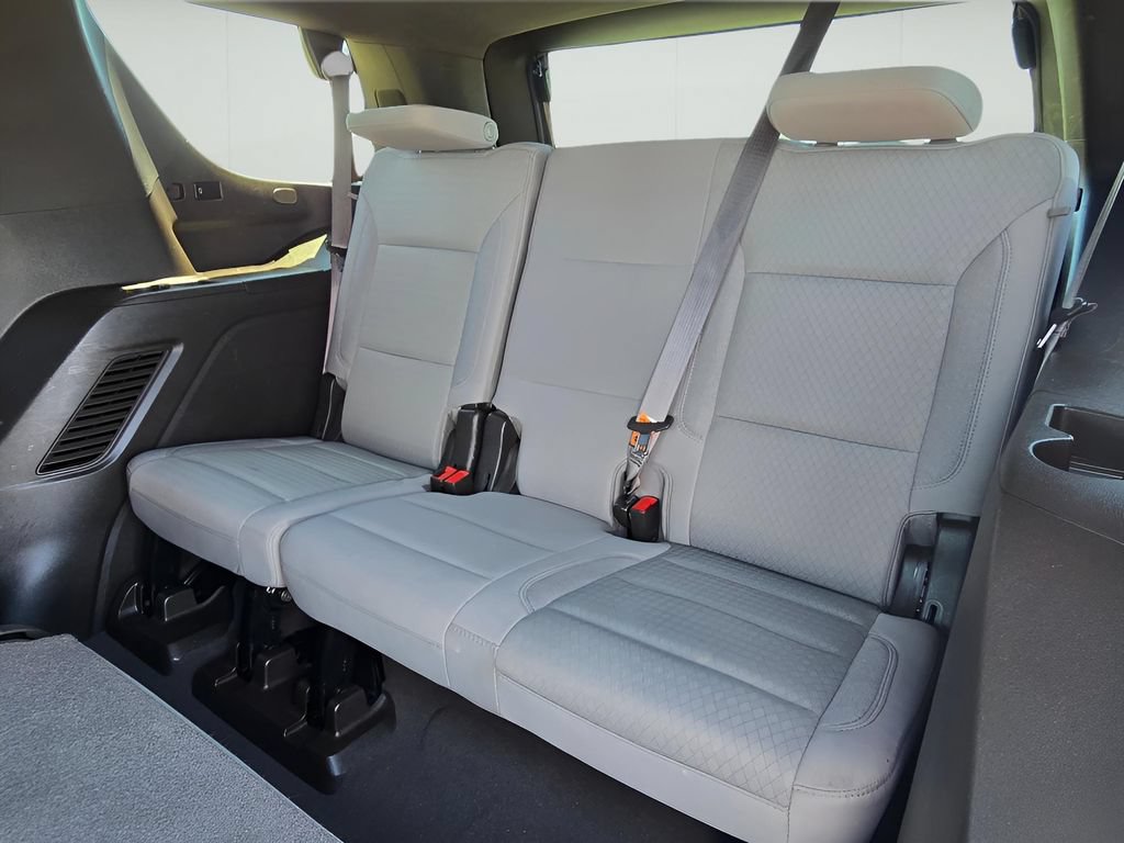 Used 2022 GMC Yukon SLE w/ Gmc Pro Safety Plus Package AWD/4WD image 23