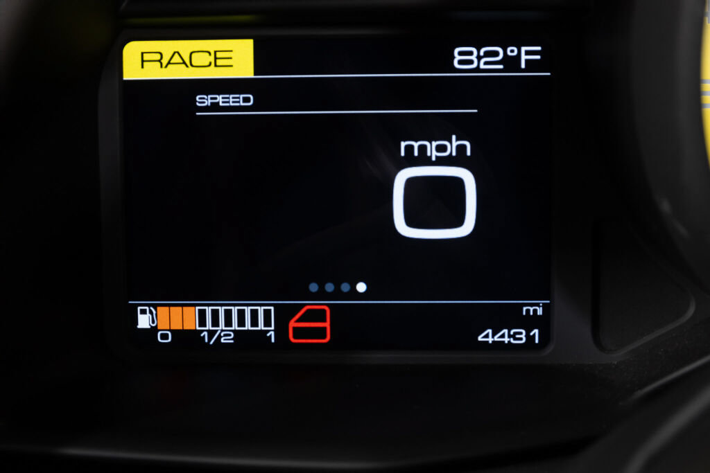 Used 2019 Ferrari 488 Spider RWD image 37
