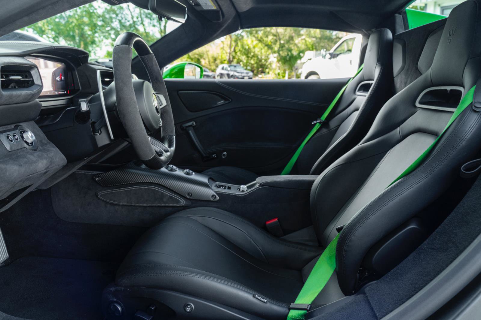 Used 2023 Maserati MC20 Spyder image 8