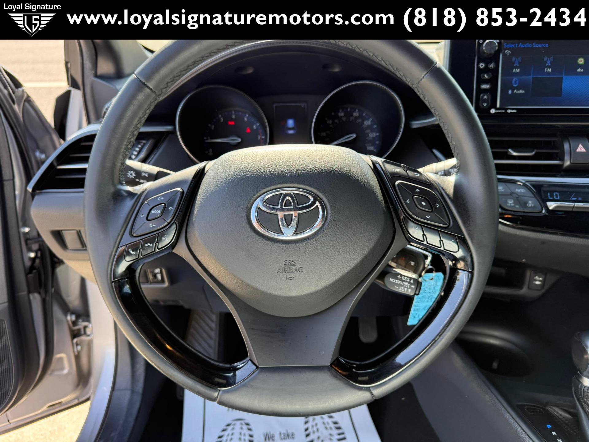 Used 2018 Toyota C-HR XLE FWD image 18