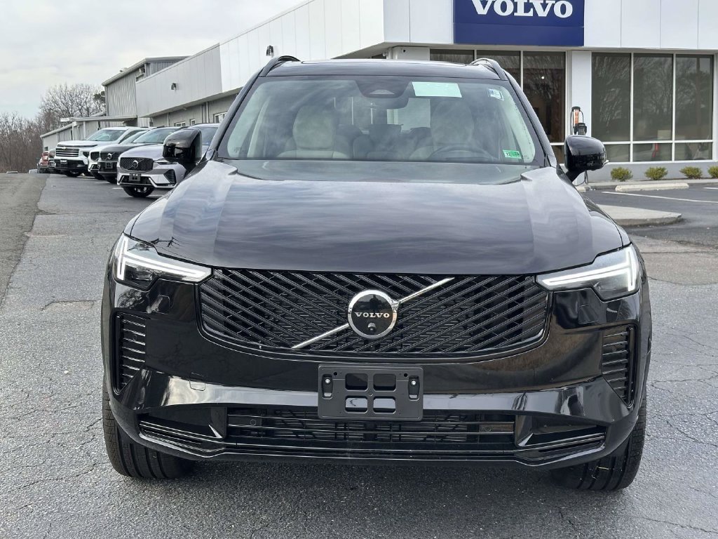 New 2026 Volvo XC90 B6 Ultra w/ Protection Package Premier AWD/4WD image 23