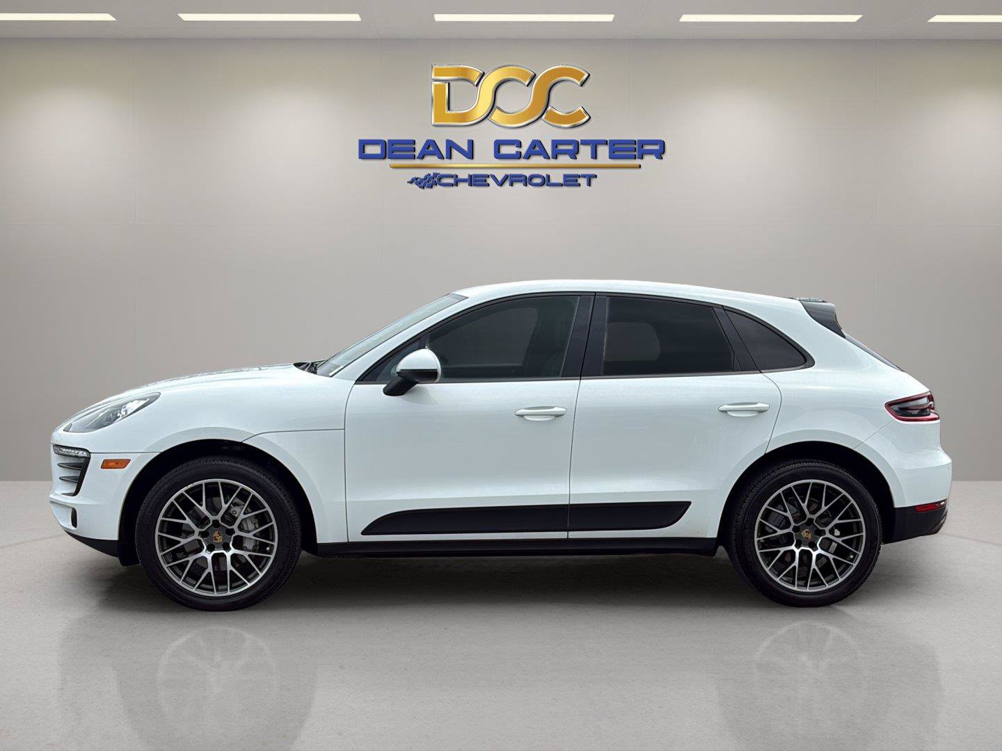 Used 2018 Porsche Macan S AWD/4WD image 2