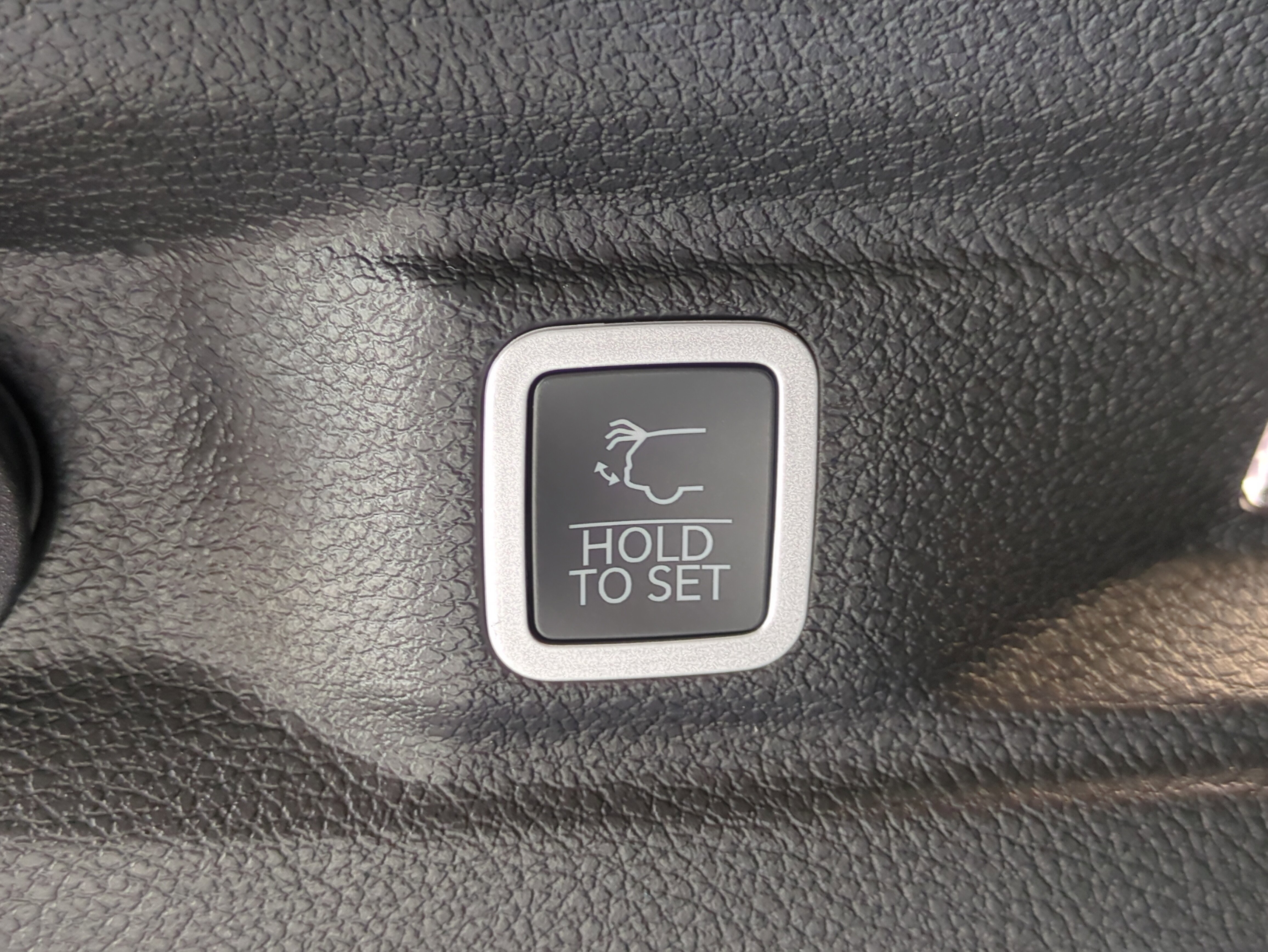 New 2025 Jeep Grand Cherokee L Summit w/ Advanced Protech Group IV image 14