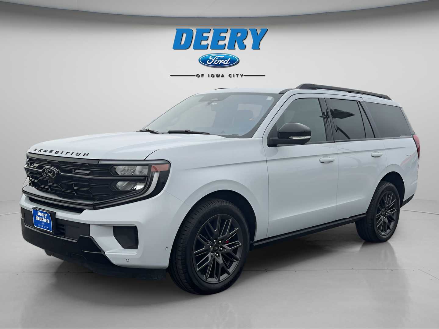 Used 2025 Ford Expedition Platinum w/ Stealth Performance Package image 2