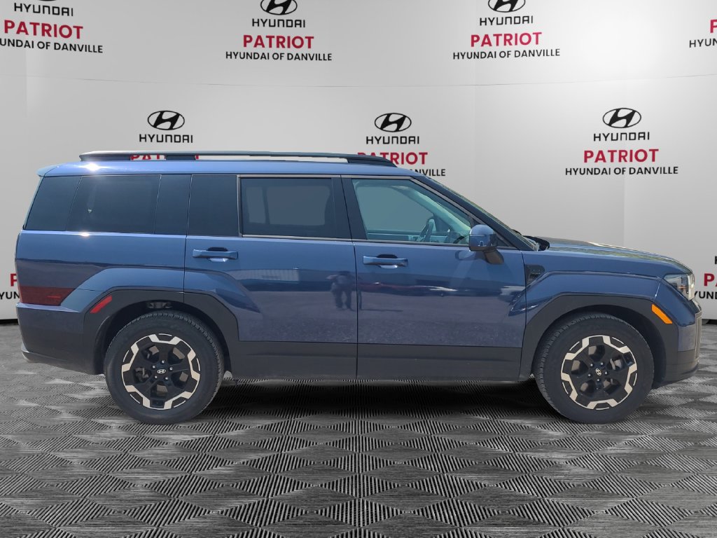 Used 2026 Hyundai Santa Fe SEL AWD/4WD image 2