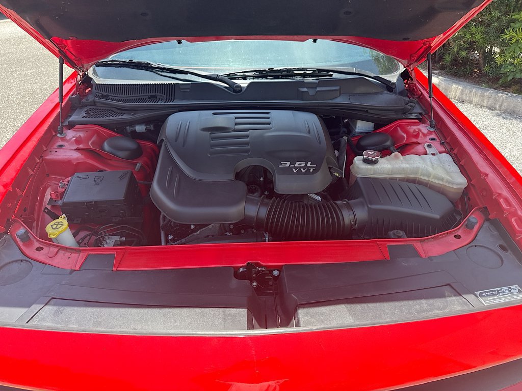 Used 2023 Dodge Challenger GT RWD image 31