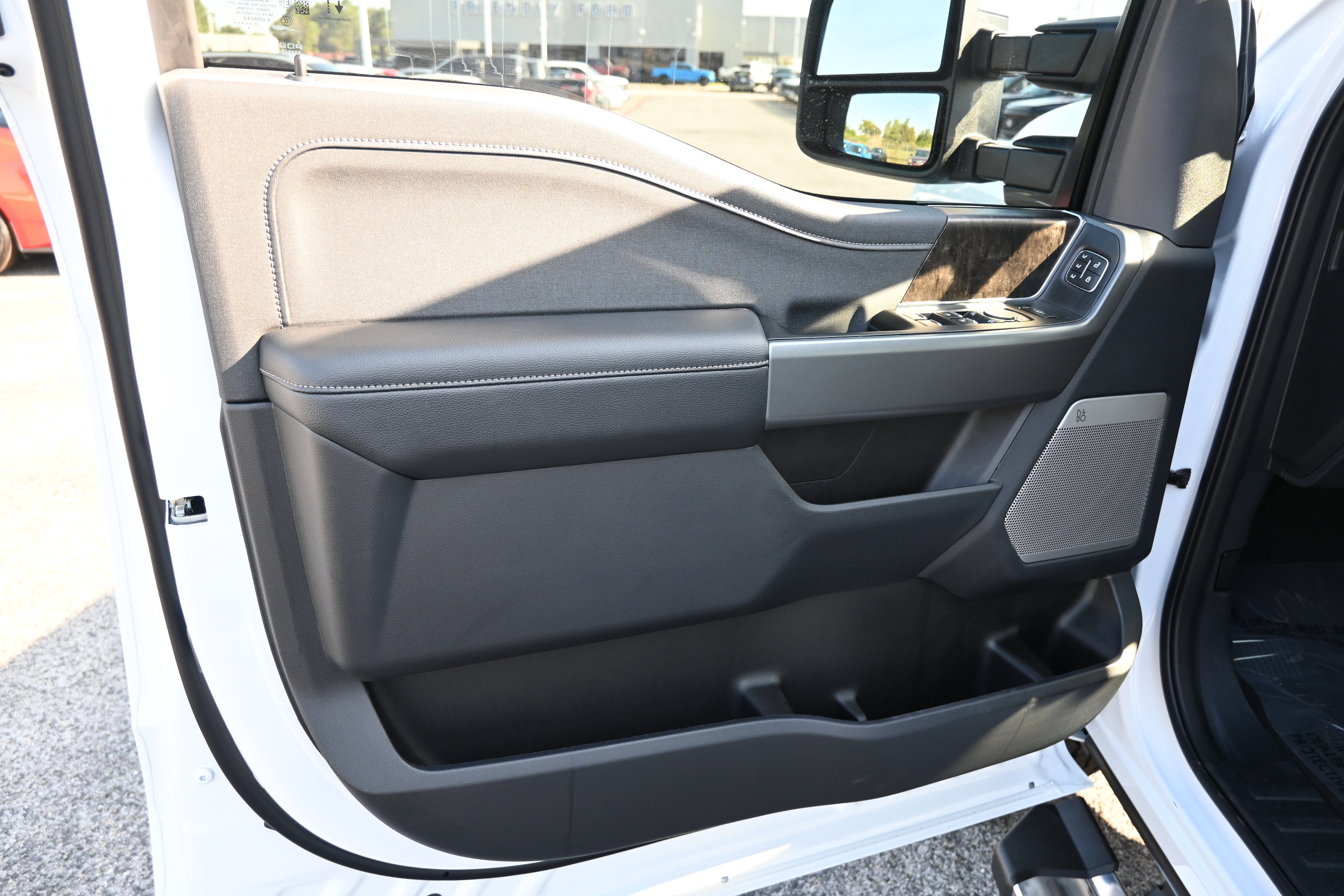 New 2026 Ford F250 Lariat image 14