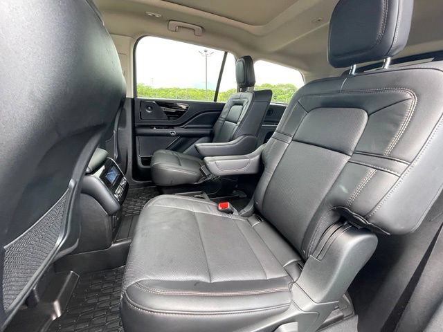 Used 2023 Lincoln Aviator Reserve w/ Jet Package AWD/4WD image 25