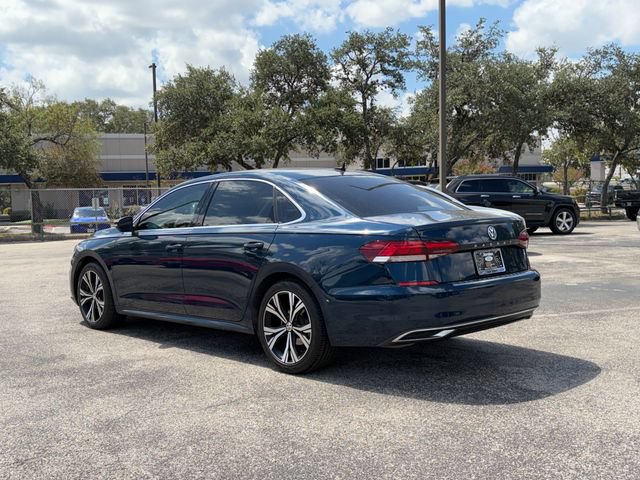 Used 2022 Volkswagen Passat 2.0T SE FWD image 5