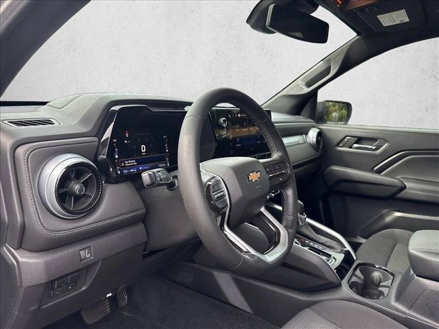 Used 2023 Chevrolet Colorado LT w/ LT Convenience Package II AWD/4WD image 9