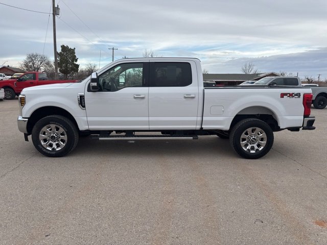 Used 2019 Ford F250 Lariat w/ Chrome Package image 4