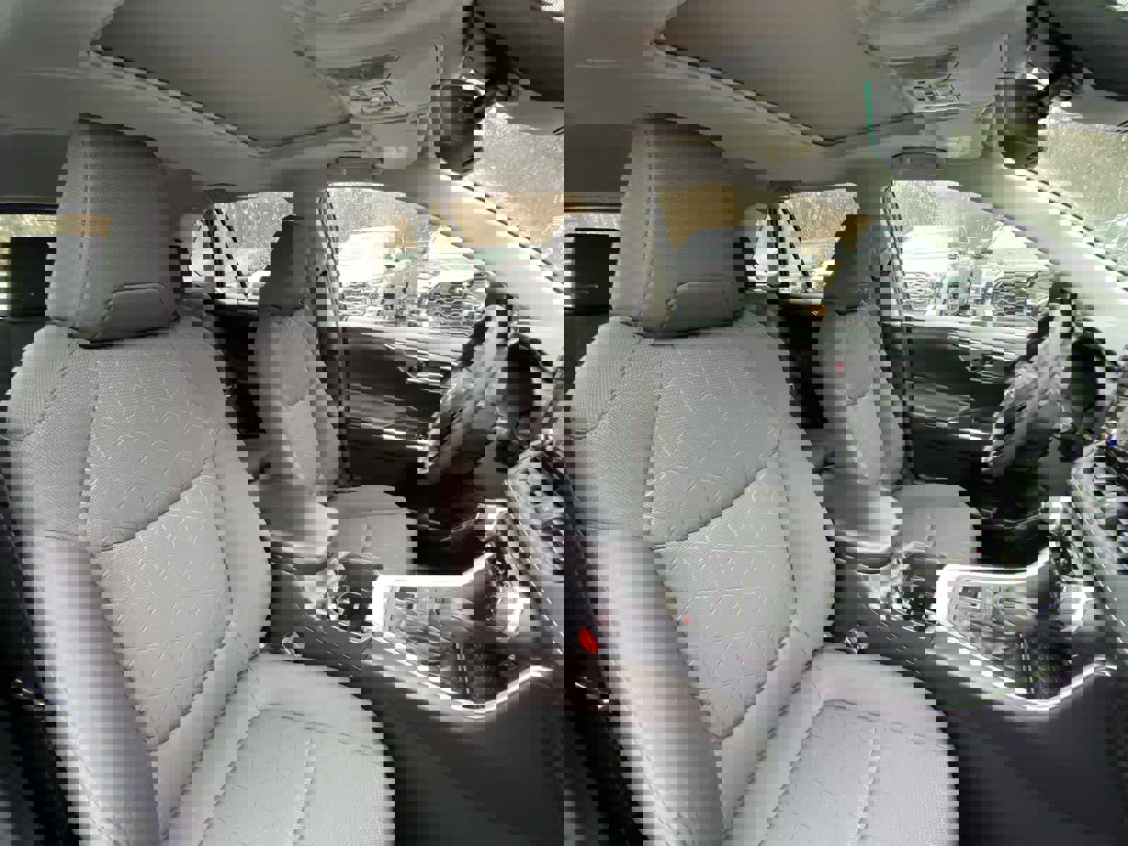 Used 2023 Toyota RAV4 XLE w/ Convenience Package image 25