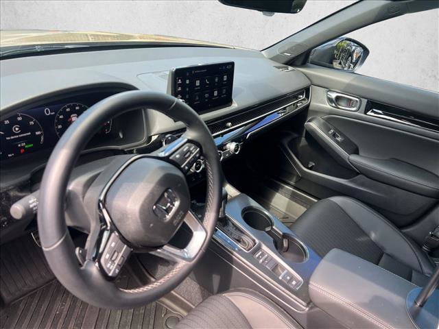 Used 2025 Honda Civic Sport Touring image 9