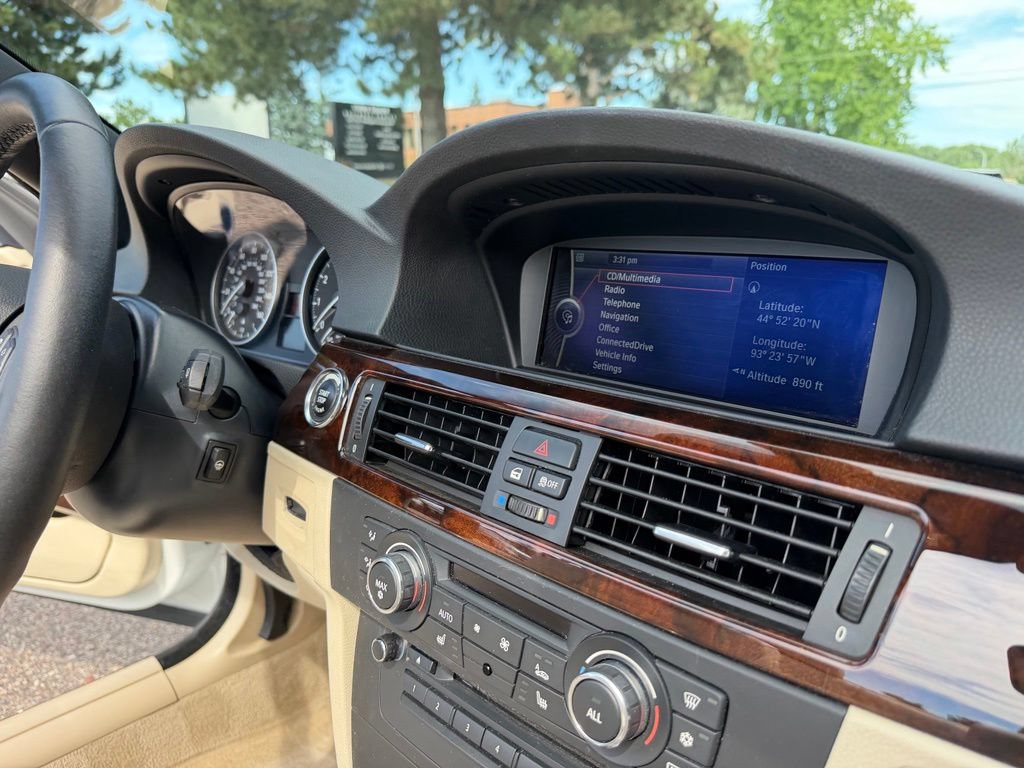 Used 2012 BMW 328i Convertible RWD image 50