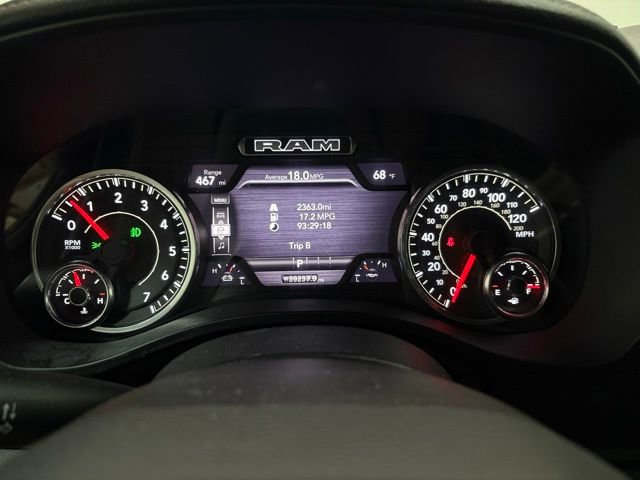 Used 2025 RAM 1500 Laramie AWD/4WD image 21