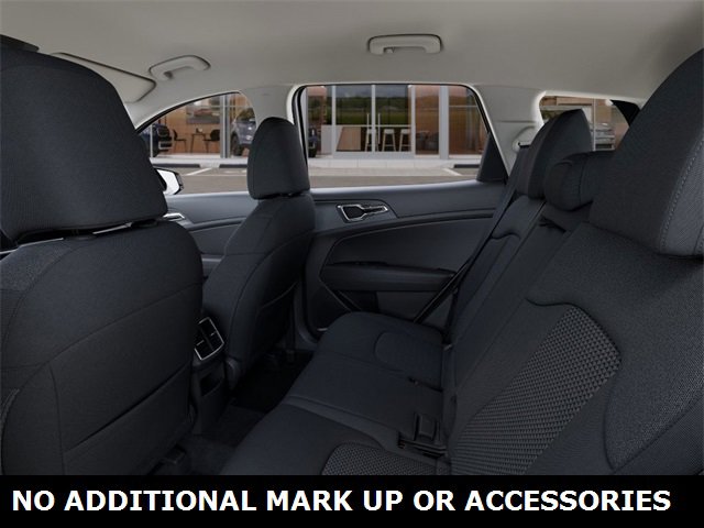 New 2026 Kia Sportage LX image 18