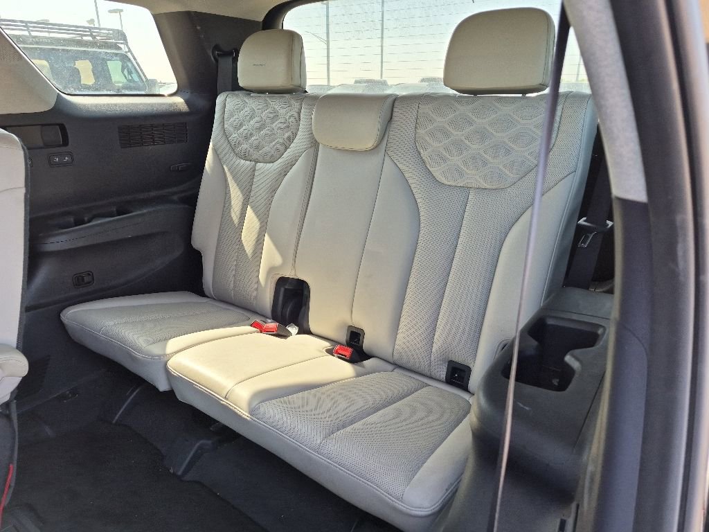 Used 2021 Hyundai Palisade Limited FWD image 11
