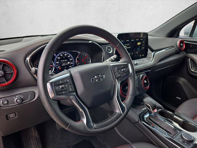 Used 2025 Chevrolet Blazer RS FWD image 10