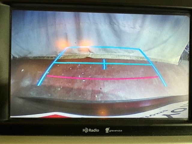 Used 2015 Toyota Highlander XLE image 17